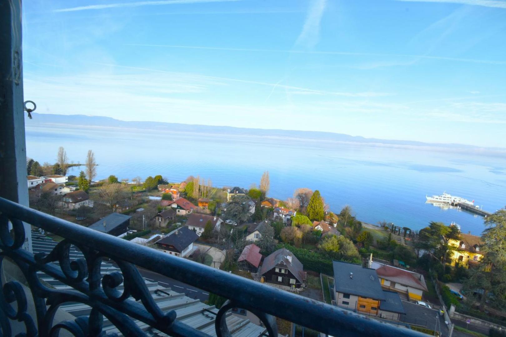 Appartement Avec Vue 180 Sur Le Lac Leman Thonon-les-Bains Extérieur photo